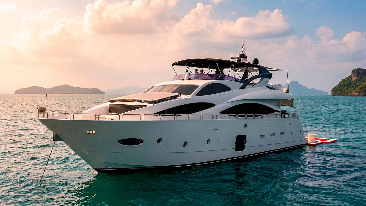 Аренда яхты Ferretti Custom Line 100 Seabreak на Пхукете
